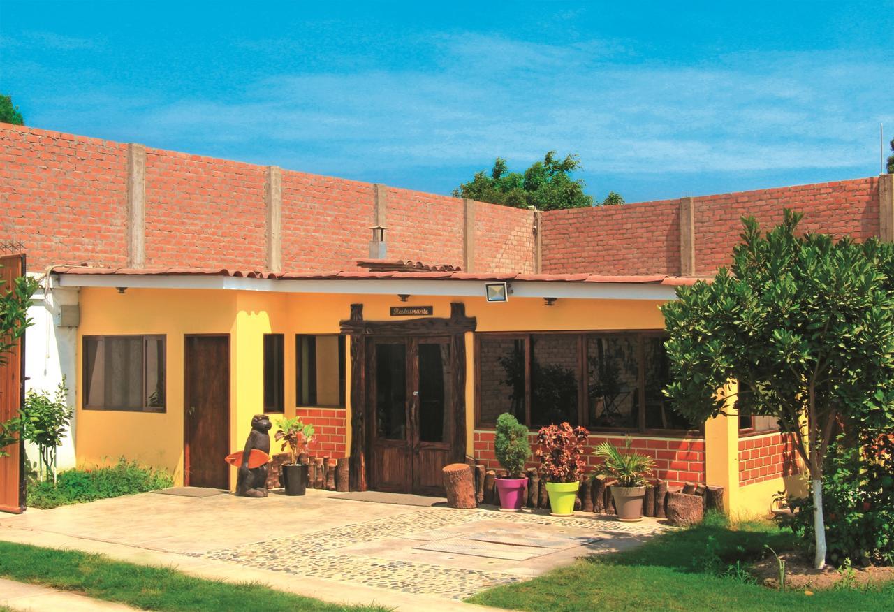 Hotel Villa Kitzia Huacho Exteriér fotografie